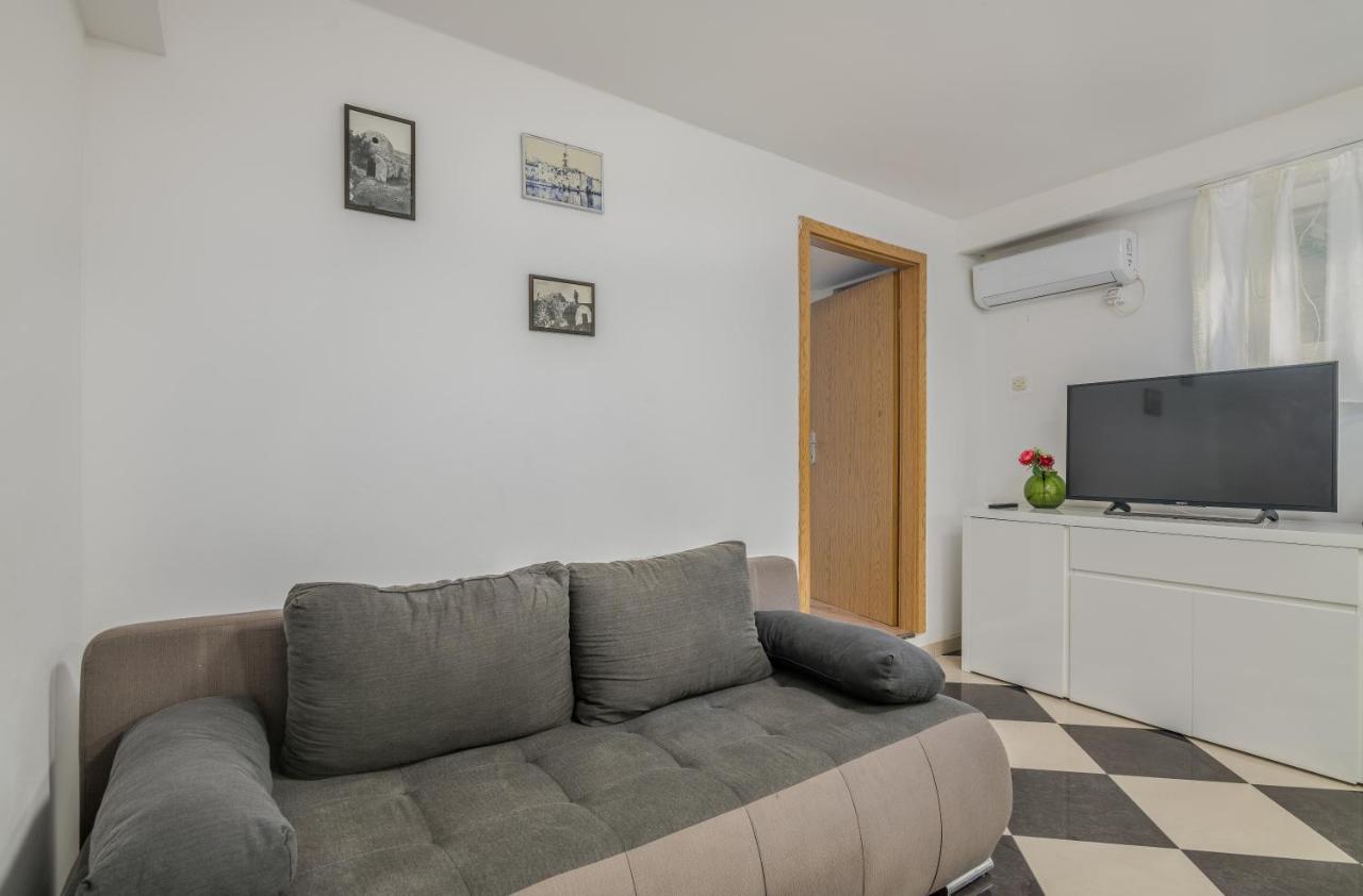 Apartments D Krk Town Exterior photo